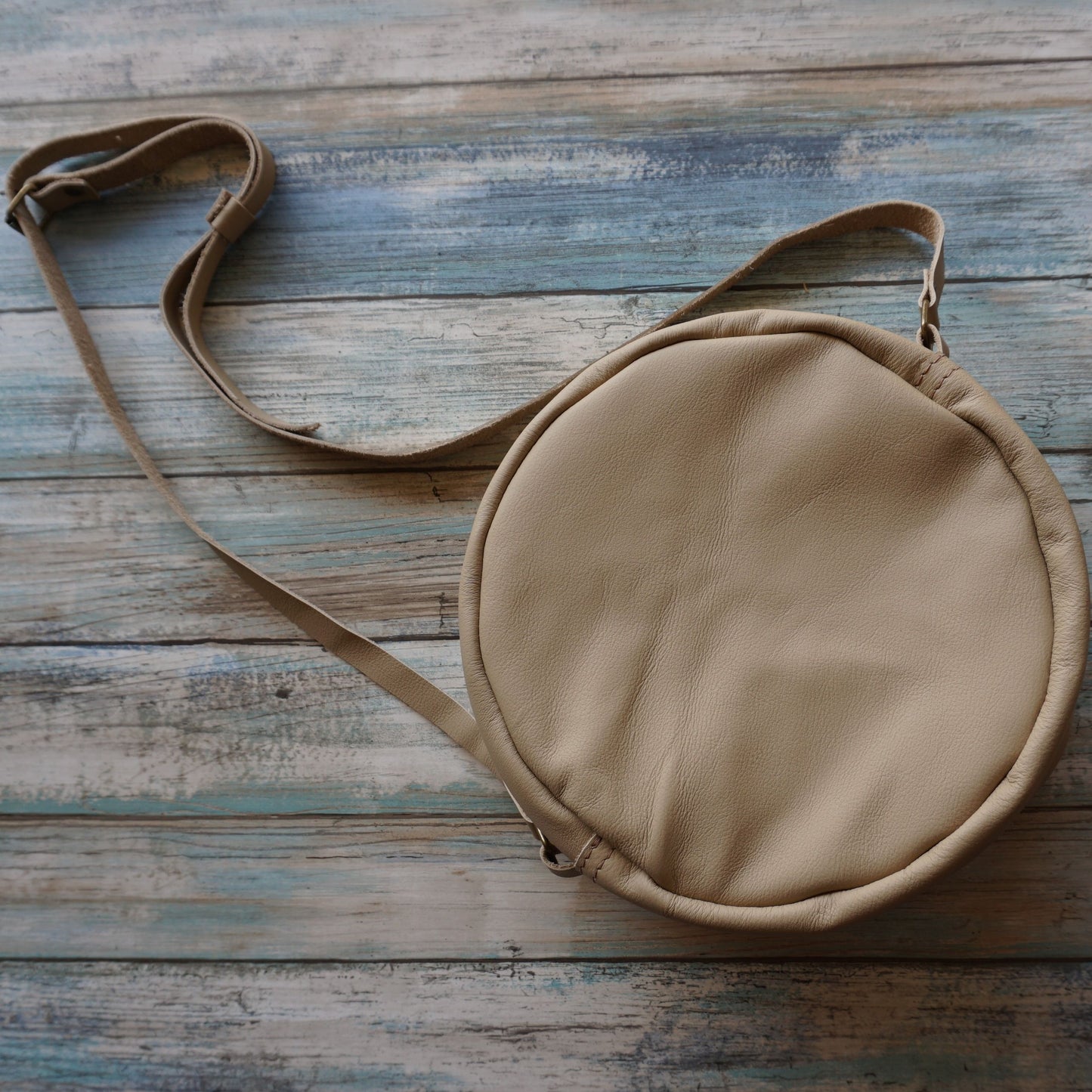Leather Round Cross body Purse, Raw Hide Leather Crossbody Bag, Round Tan Cross body Bag (Copy)