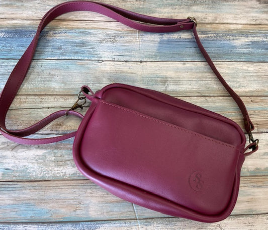 Genuine Leather Zippered Crossbody or Fanny Pack, Leather Camera Bag, Leather Bum Bag, Festival Bag