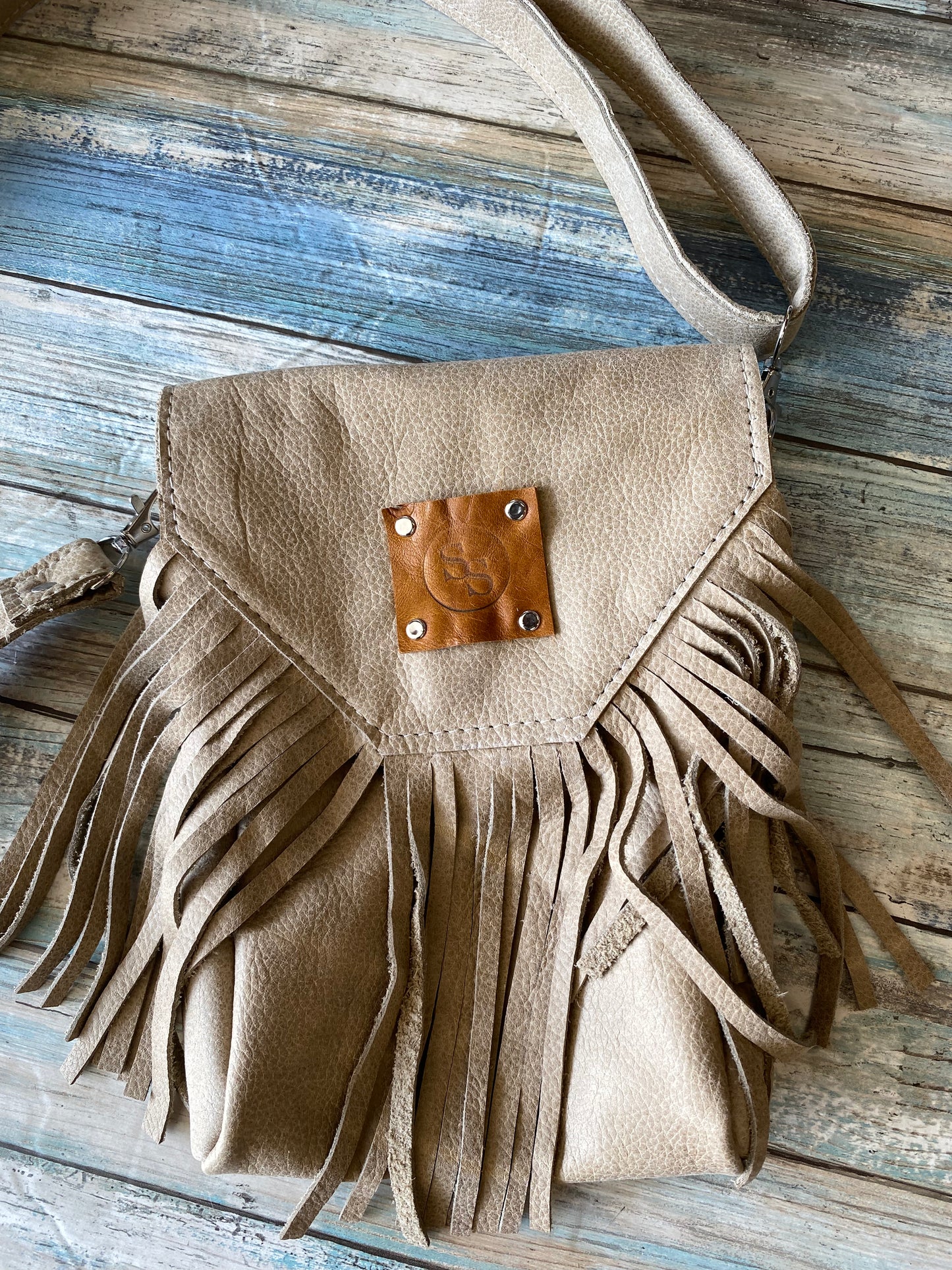 Genuine Leather Fringed Cross body Bag, Western Fringe Bag, Country Concert Purse, Leather Western Cross body bag