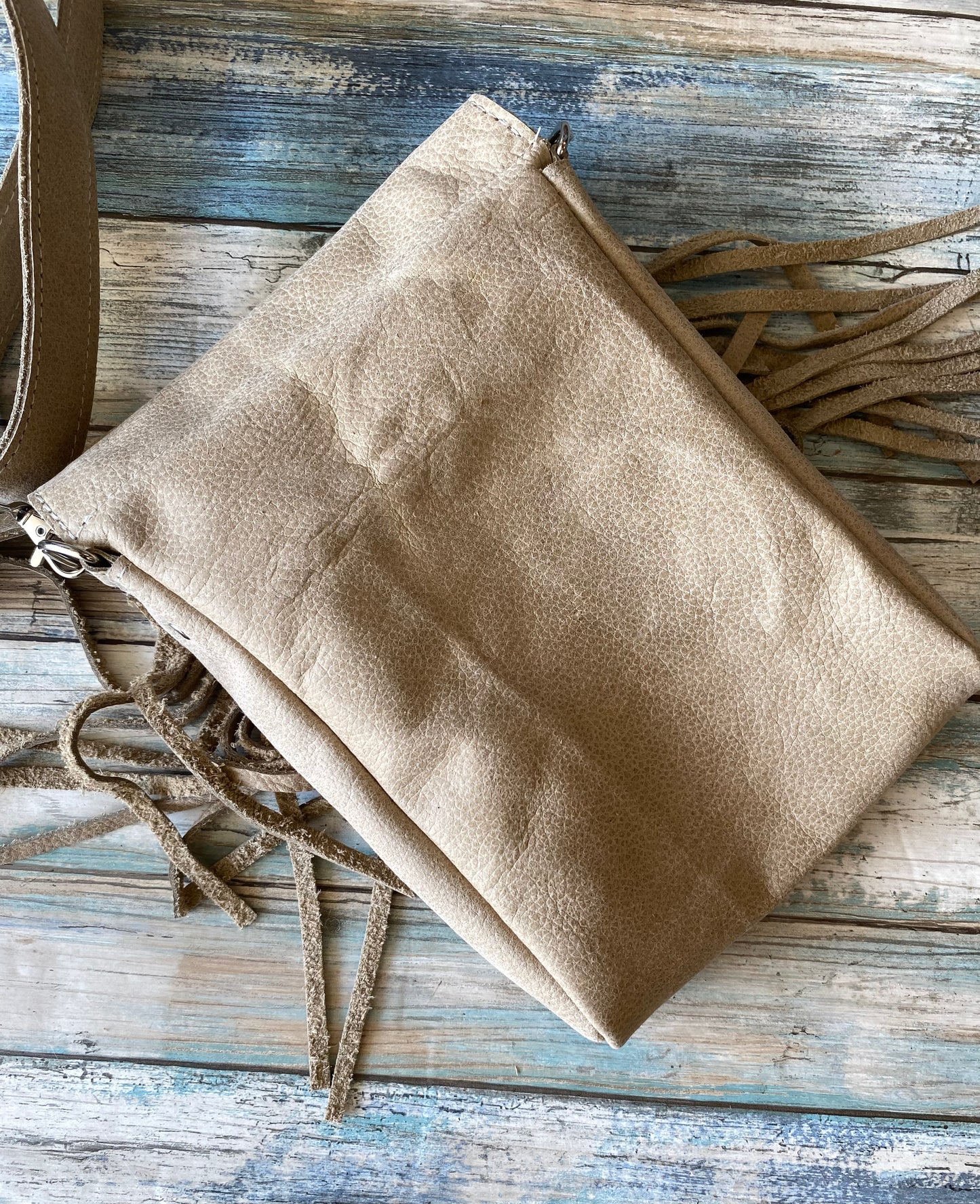 Genuine Leather Fringed Cross body Bag, Western Fringe Bag, Country Concert Purse, Leather Western Cross body bag